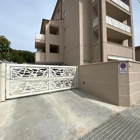 Casa Emali 別荘 オルビア