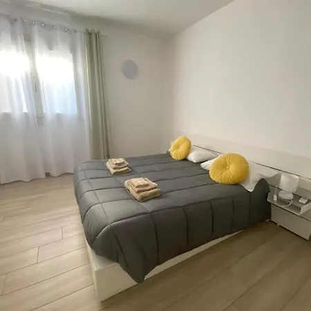 Casa Emali オルビア