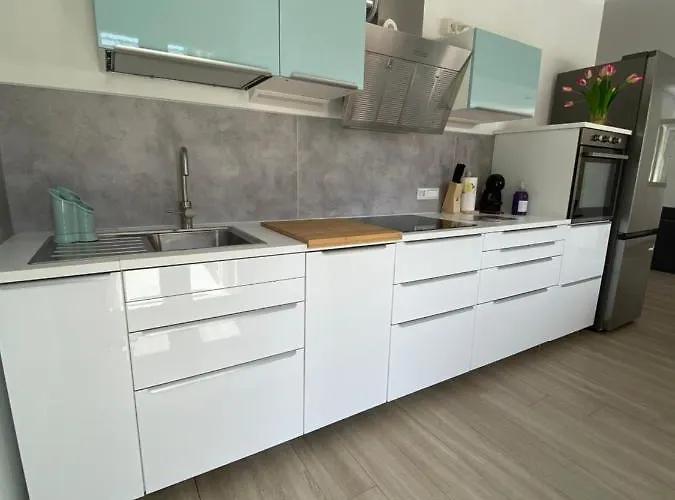 Casa Emali * オルビア